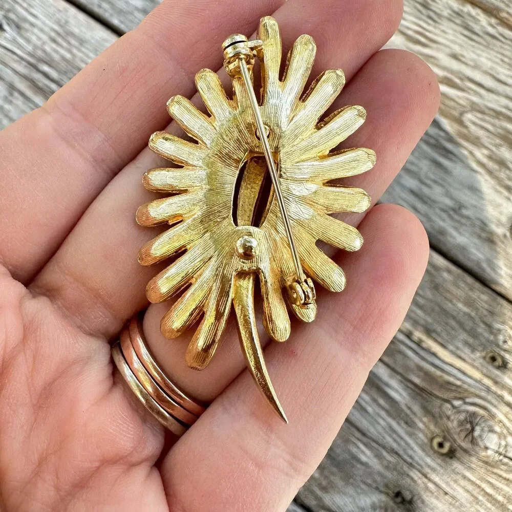 Vintage Modernist Flower Pin Gold Tone, Whimsical Gold Brooch Leaves Flower, Est